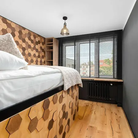 Apartment Mosaic In Center With Air Conditioning And Balcony By Renters Rzeszów